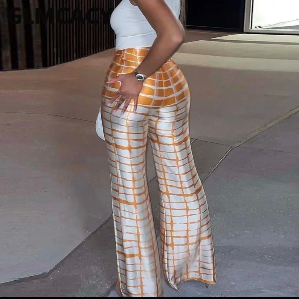 Gold & White Stripe 2 Piece Pants & Top - Picture 2 of 6